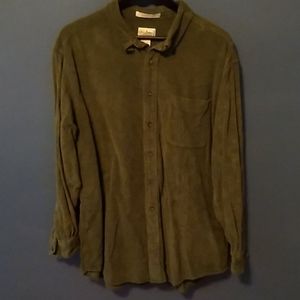 L.L BEAN TRADITIONAL FIT CORDAROY BUTTON DOWN